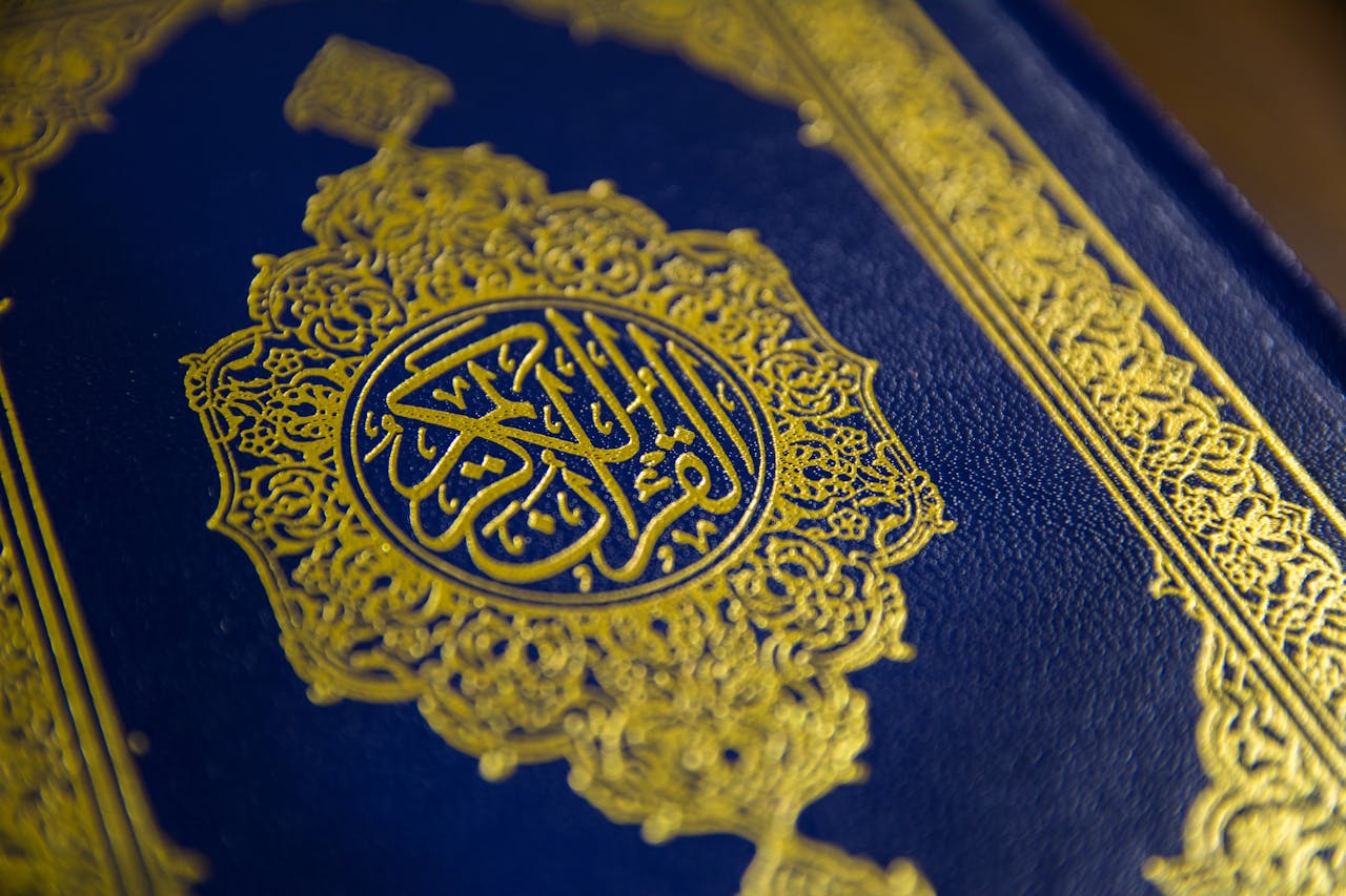 Memahami Konsep Rezeki dan Tawakal Menurut Al-Qur'an, Menyingkap Rahasia Ketenangan