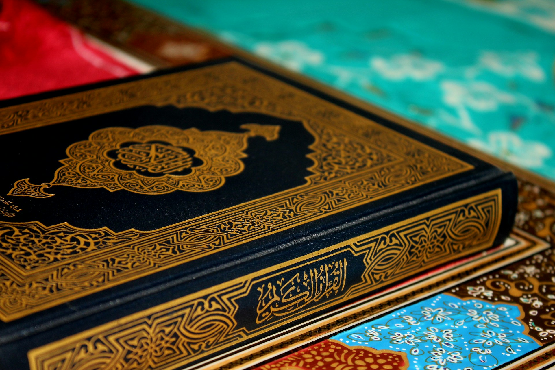 Mengenal Imam Khalaf, Ahli Qiraat Kufah yang Masyhur
