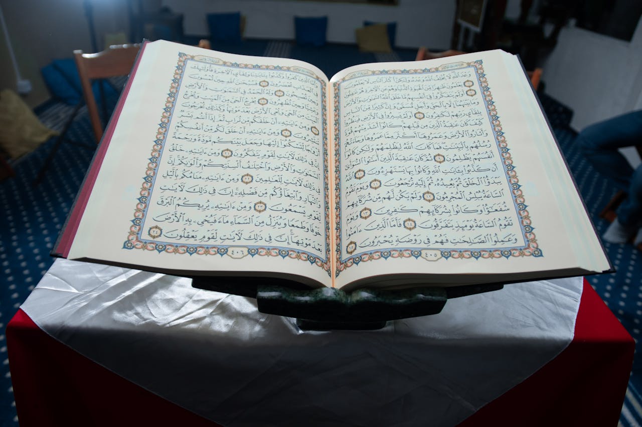 Mengenal Ardhul Qira'ah, Metode Klasik Meraih Sanad Al-Qur'an