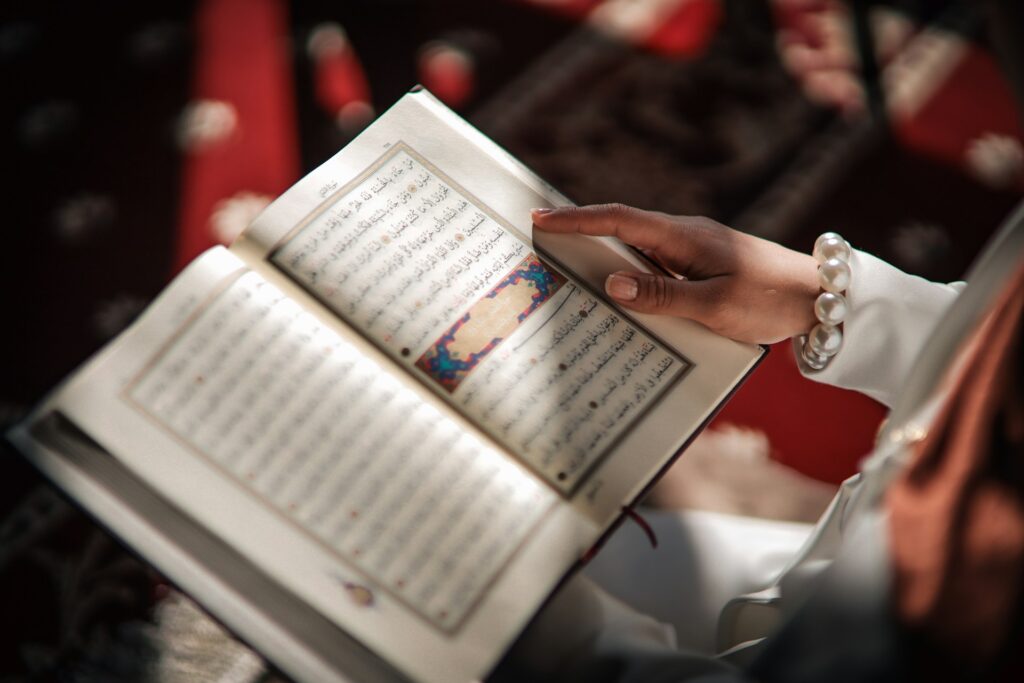 Dalil Tentang Tipu Daya Wanita dalam Al-Qur'an dan Cara Memahaminya